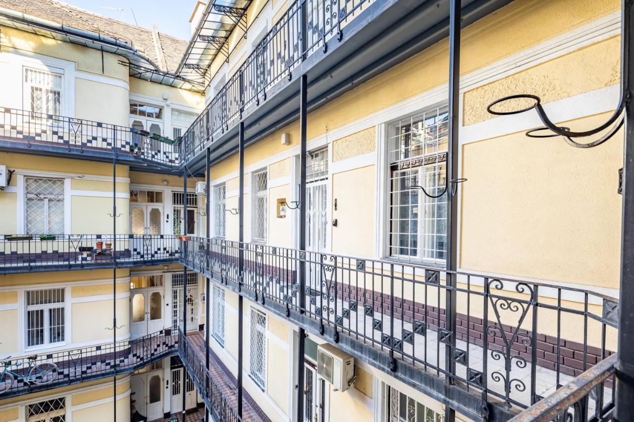 Cute Little Apartment Next To Margaret Island ブダペスト エクステリア 写真